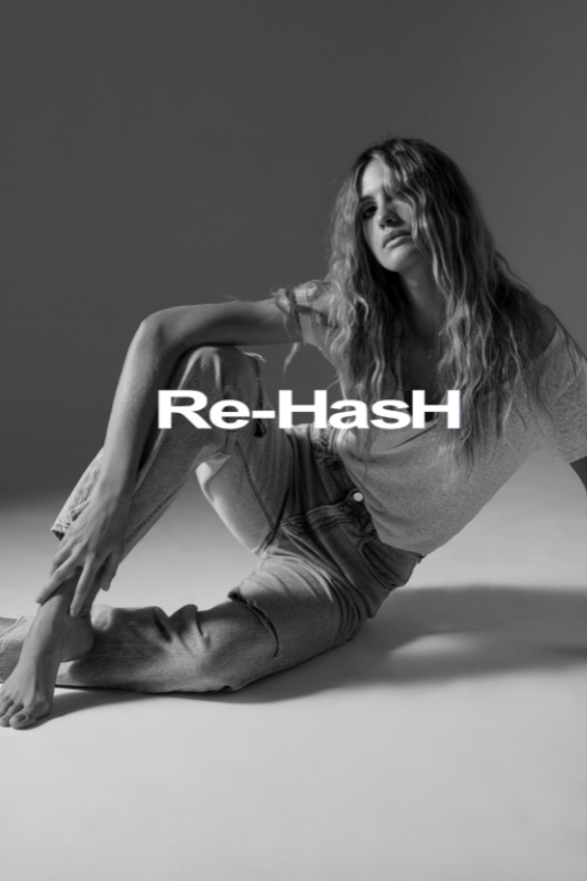 Nicolli Dela Nina para Re-Hash