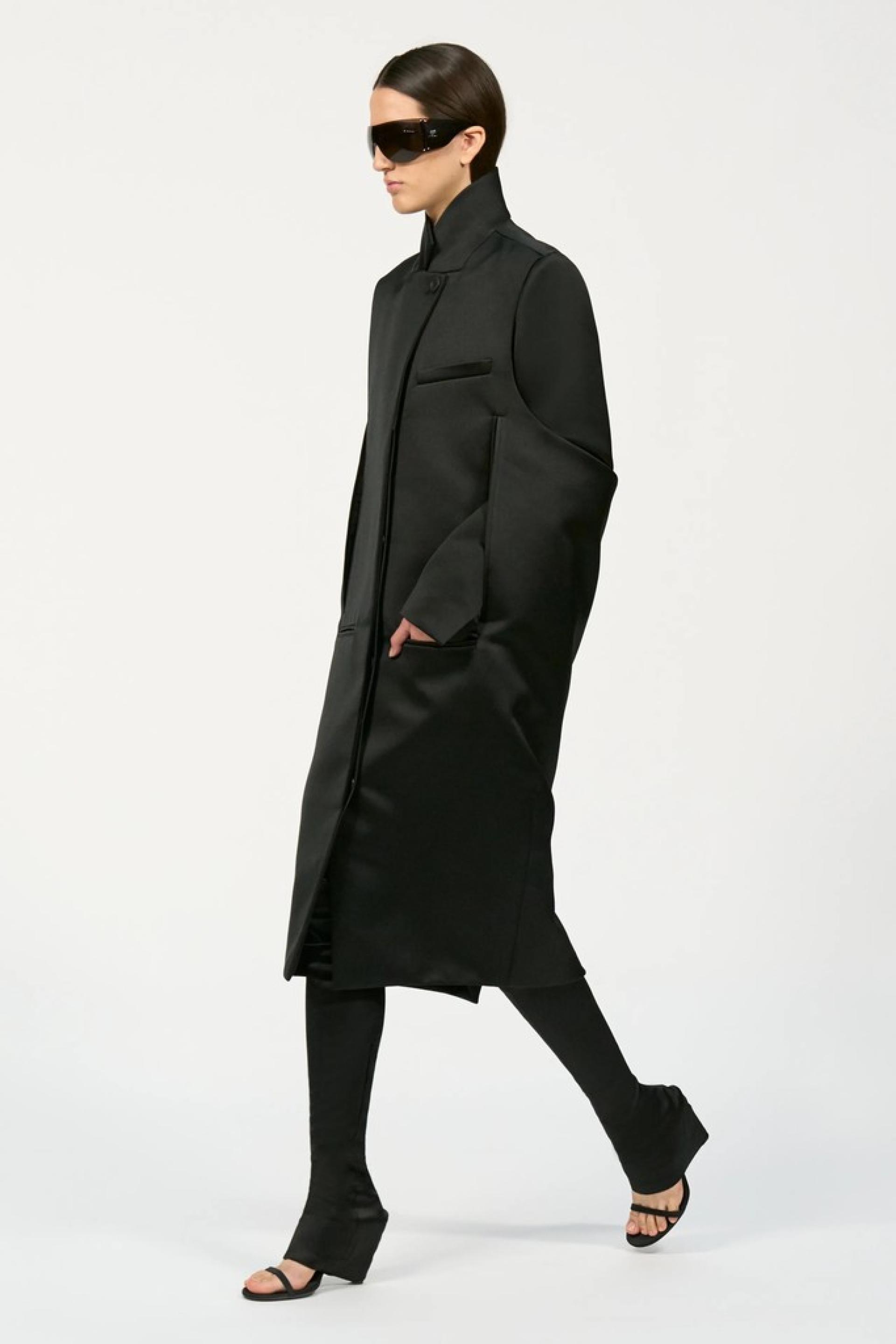 00003-courreges-spring-2025-ready-to-wear-credit-brand
