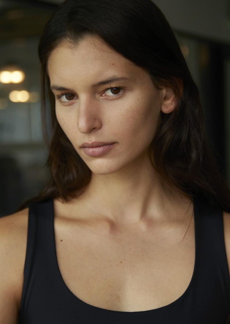 LARISSA SCHUMACHER - PREMIUM MODELS Polas_20